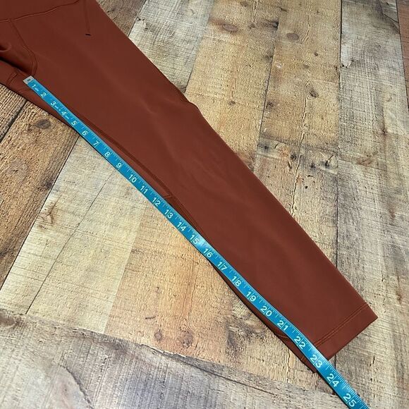 LULULEMON Everlux and Mesh High Rise Crop 23” - Picture 12 of 15